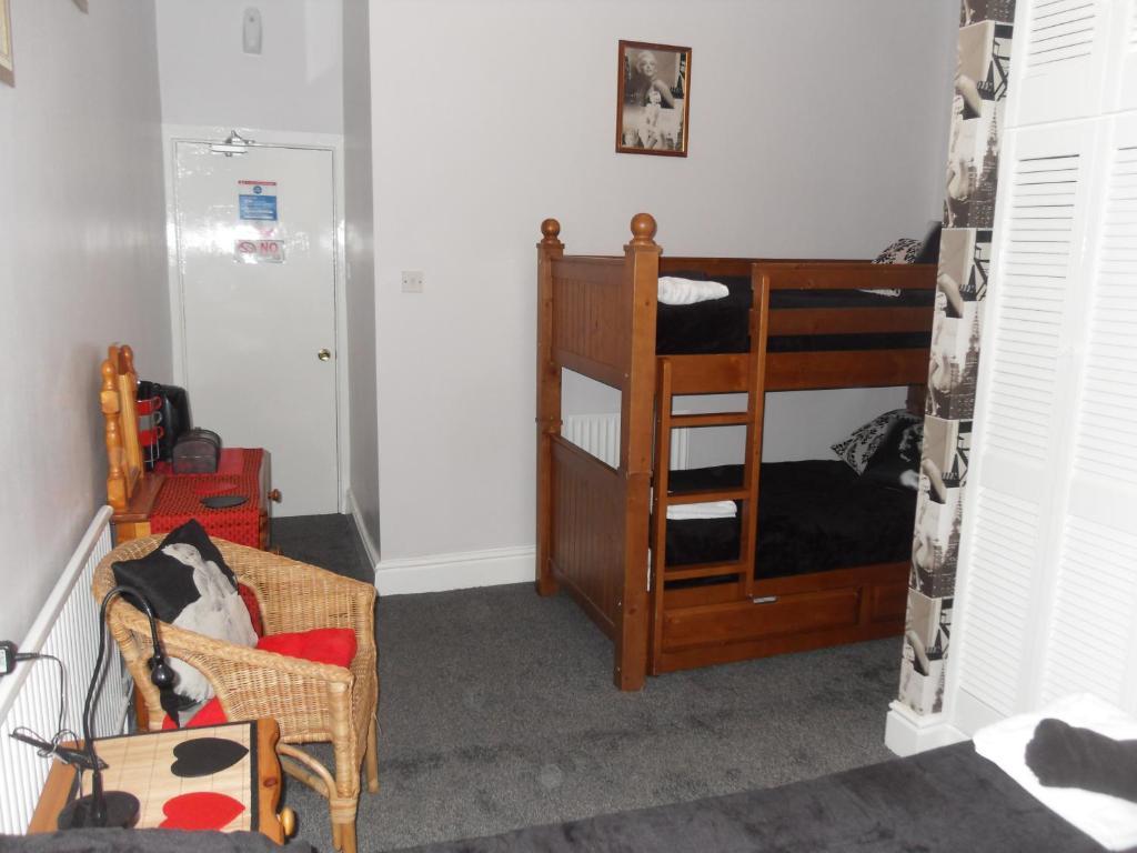 Guest house Bradleys Blackpool