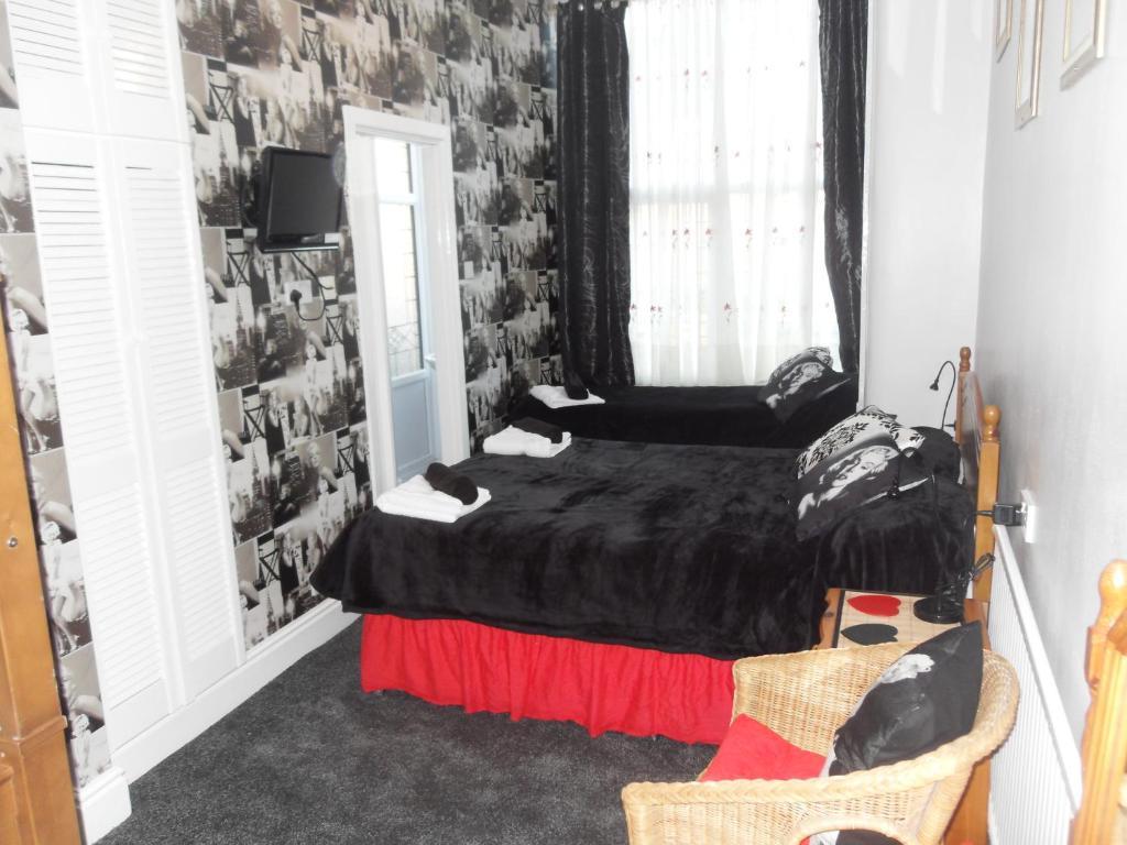 Bradleys 2* Blackpool